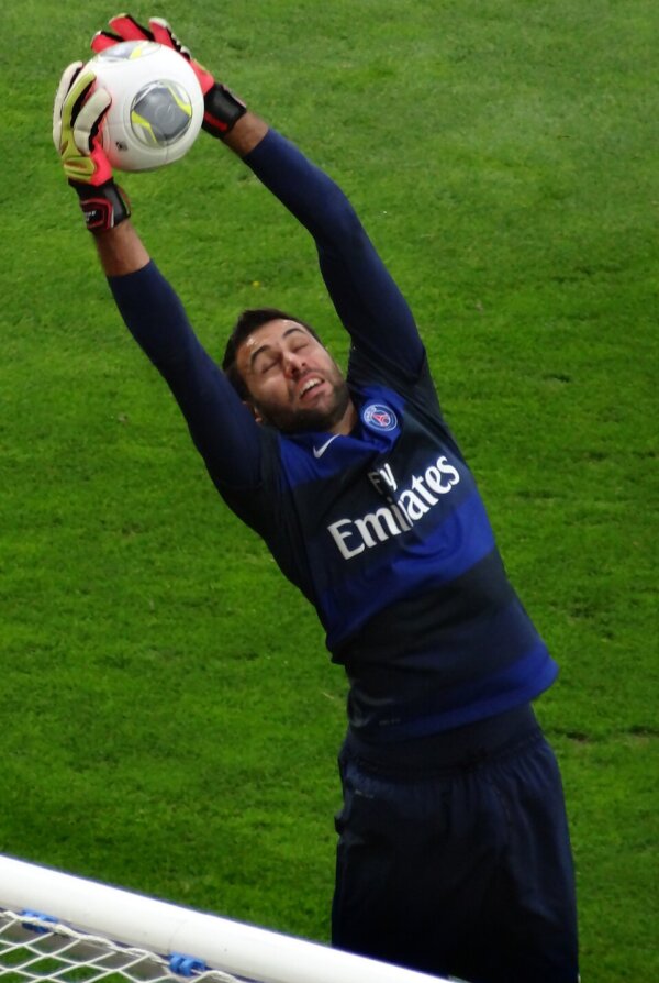 Salvatore Sirigu, socio di Longy dal 2020